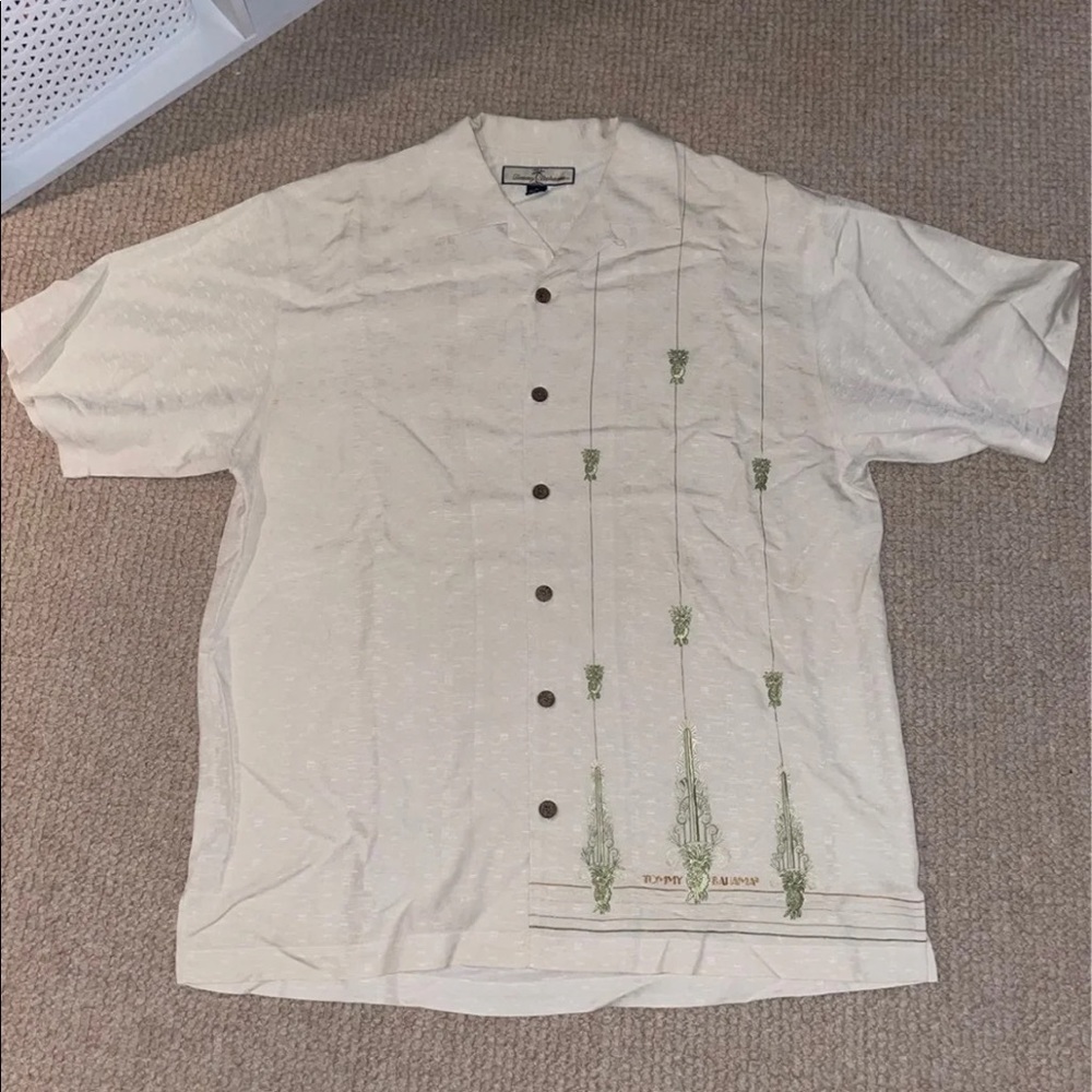 Tommy Bahama Men’s Cream Shirt 100% silk